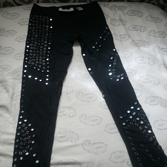 Christopher Kane mirror leggings. - Picture 2 of 7